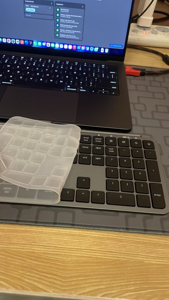 Image #2 from Hashan Athurugiriya